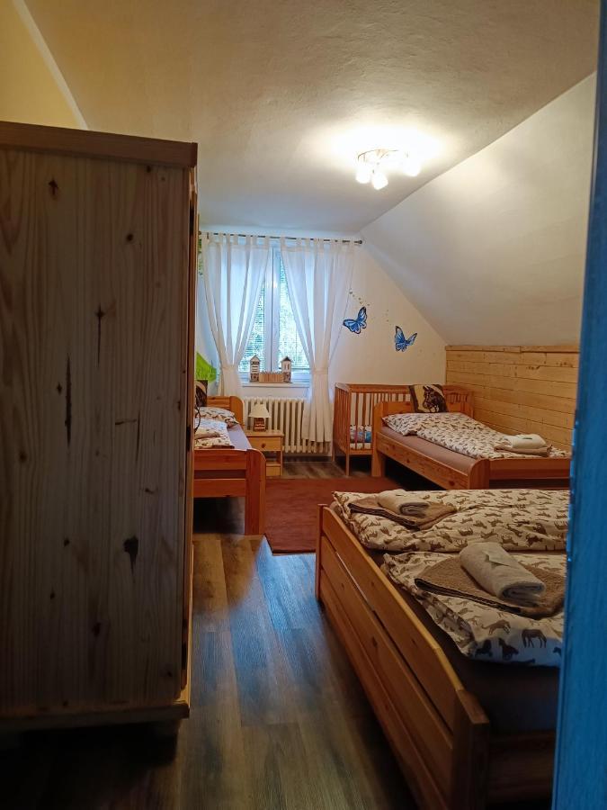 Jizdarna Malenovice Apartment Malenovice  Ngoại thất bức ảnh